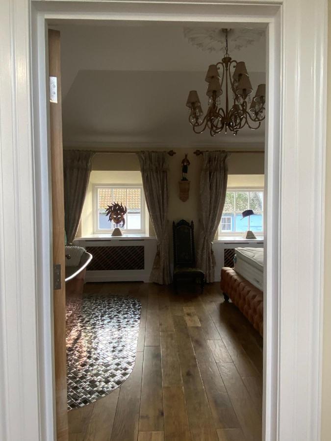 Clan Young Apartment-luxury Getaway!!